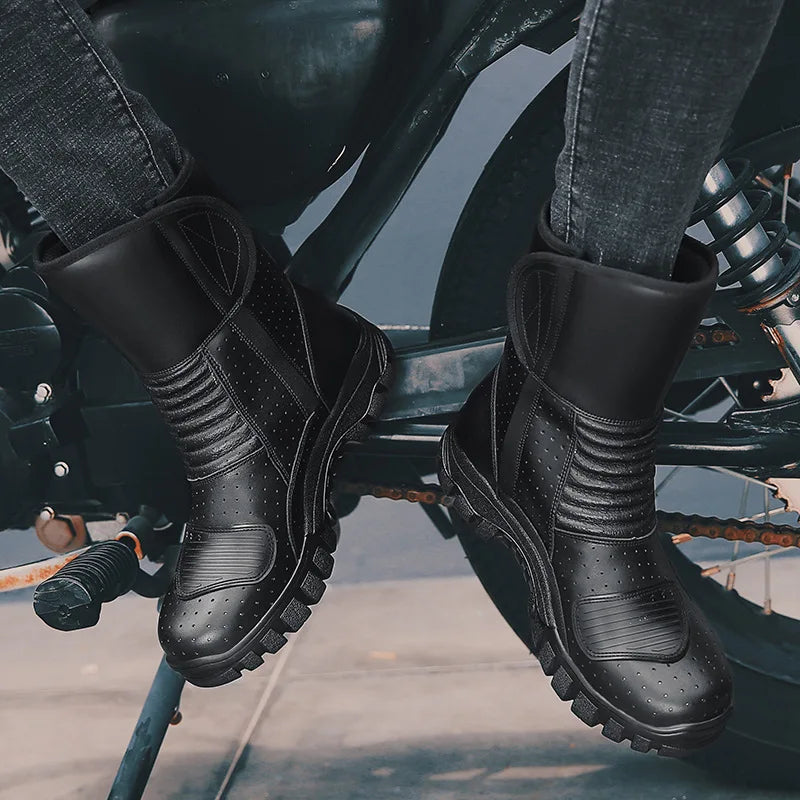 Retro New Winter Motorcycle Boots Waterproof Motocross Boots Black Motorcycle Racing Mid-Calf Shoes Men Leather Moto Boot