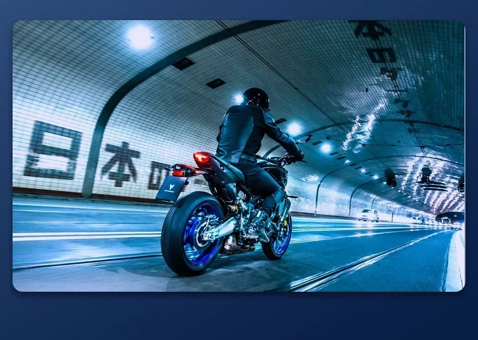 Srnubi 7" Motorcycle GPS Navigator | Waterproof & CarPlay - View 18 | Henderson Shop