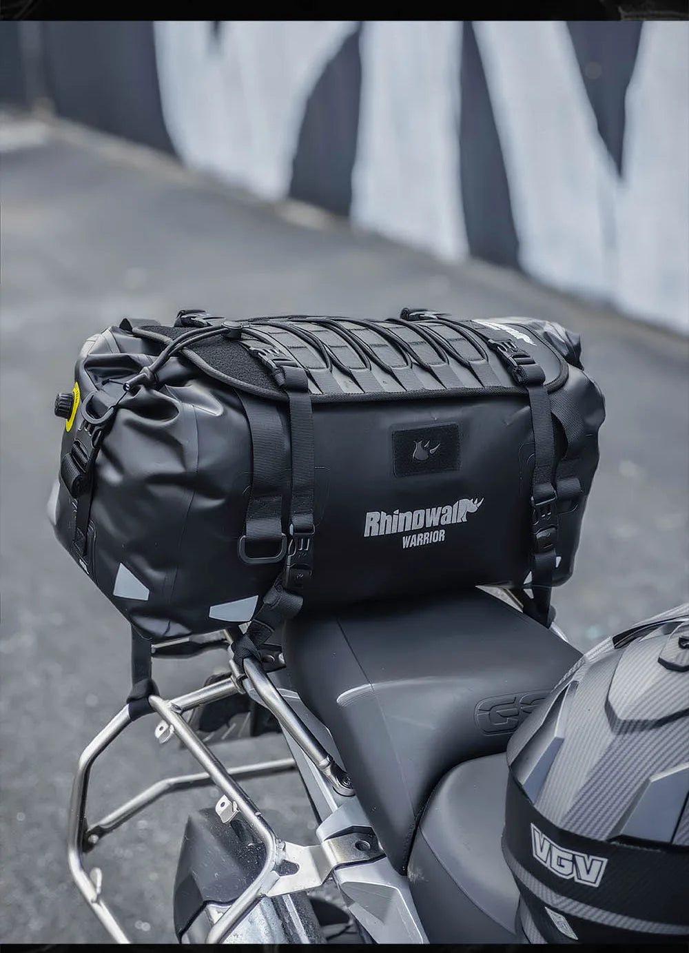 Rhinowalk Motorcycle Back Seat Bag Waterproof 20L/40L/65L Motorbike Saddlebag Travel Luggage MOLLE Expansion Panel Riding Pack