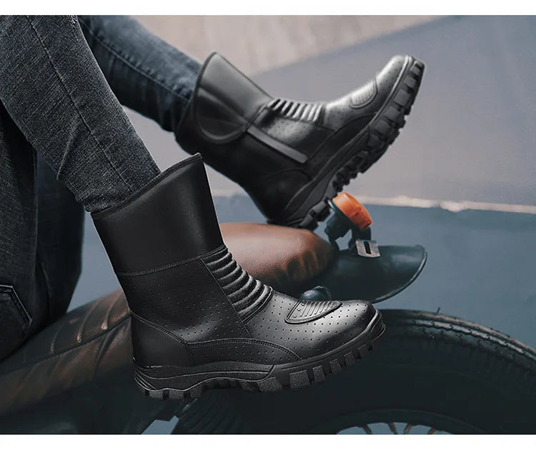 Retro New Winter Motorcycle Boots Waterproof Motocross Boots Black Motorcycle Racing Mid-Calf Shoes Men Leather Moto Boot