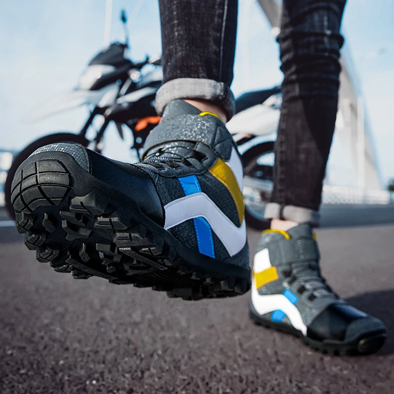 Hendersonshop Men Motorcycle boots Breathable Anti-fall Rider Road Racing BOA lacing